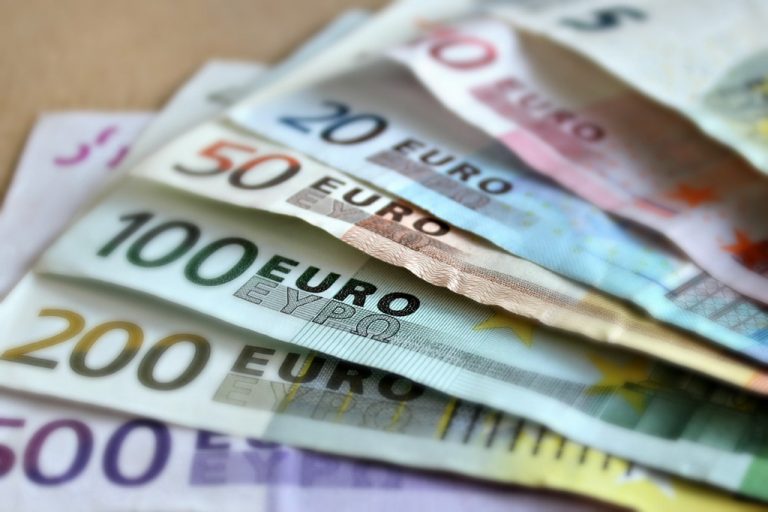 Na co uważać, podpisując umowę kredytu hipotecznego?